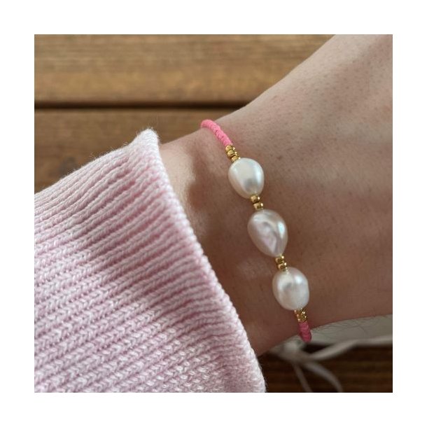 FRIIHOF+SIIG - NR. 2022164 - ARMBND - PINK - WHITE PEARL