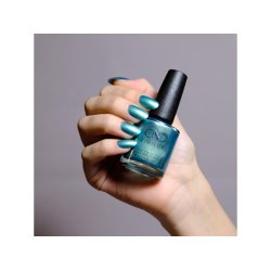 CND - VINYLUX - CLASH OUT - NEGLELAK