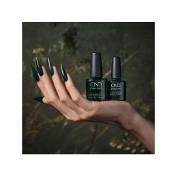 CND - VINYLUX - FOREVERGREEN - NEGLELAK