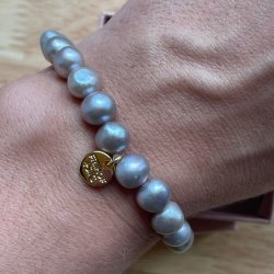 FRIIHOF+SIIG - PERLEARMBND