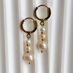 FRIIHOF+SIIG - GULDBELAGTE RERINGE - WHITE PEARLS