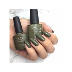CND - VINYLUX - CAP &amp; GOWN - NEGLELAK